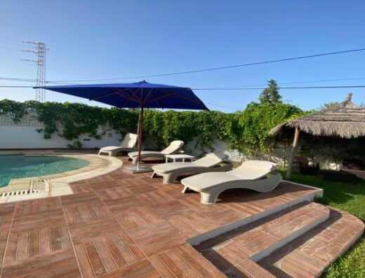 Villa Aziza avec piscine — 6 personnes — Tezdaine, Djerba